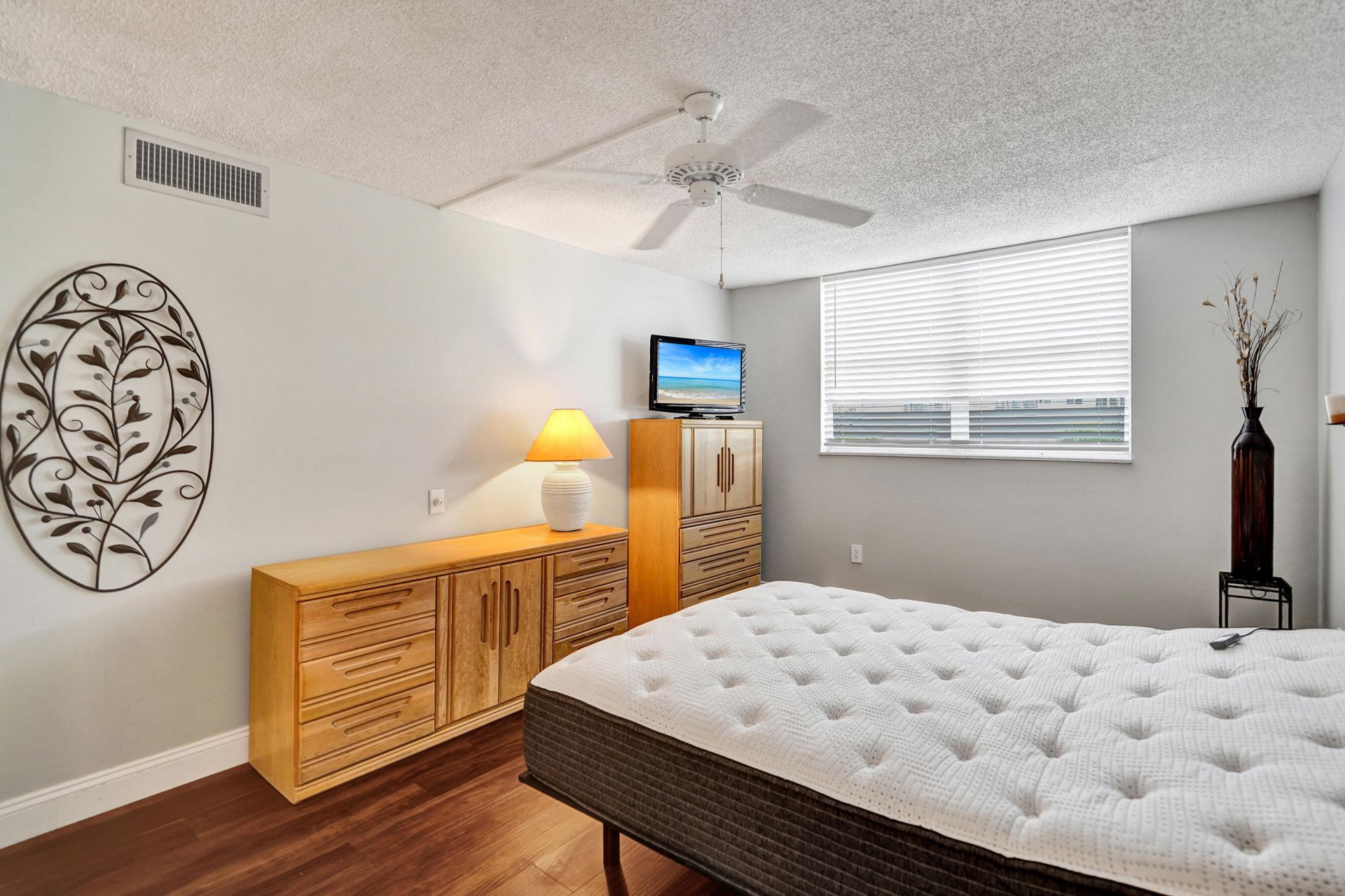 9080 Lime Bay Boulevard, Tamarac, FL 33321 Photo