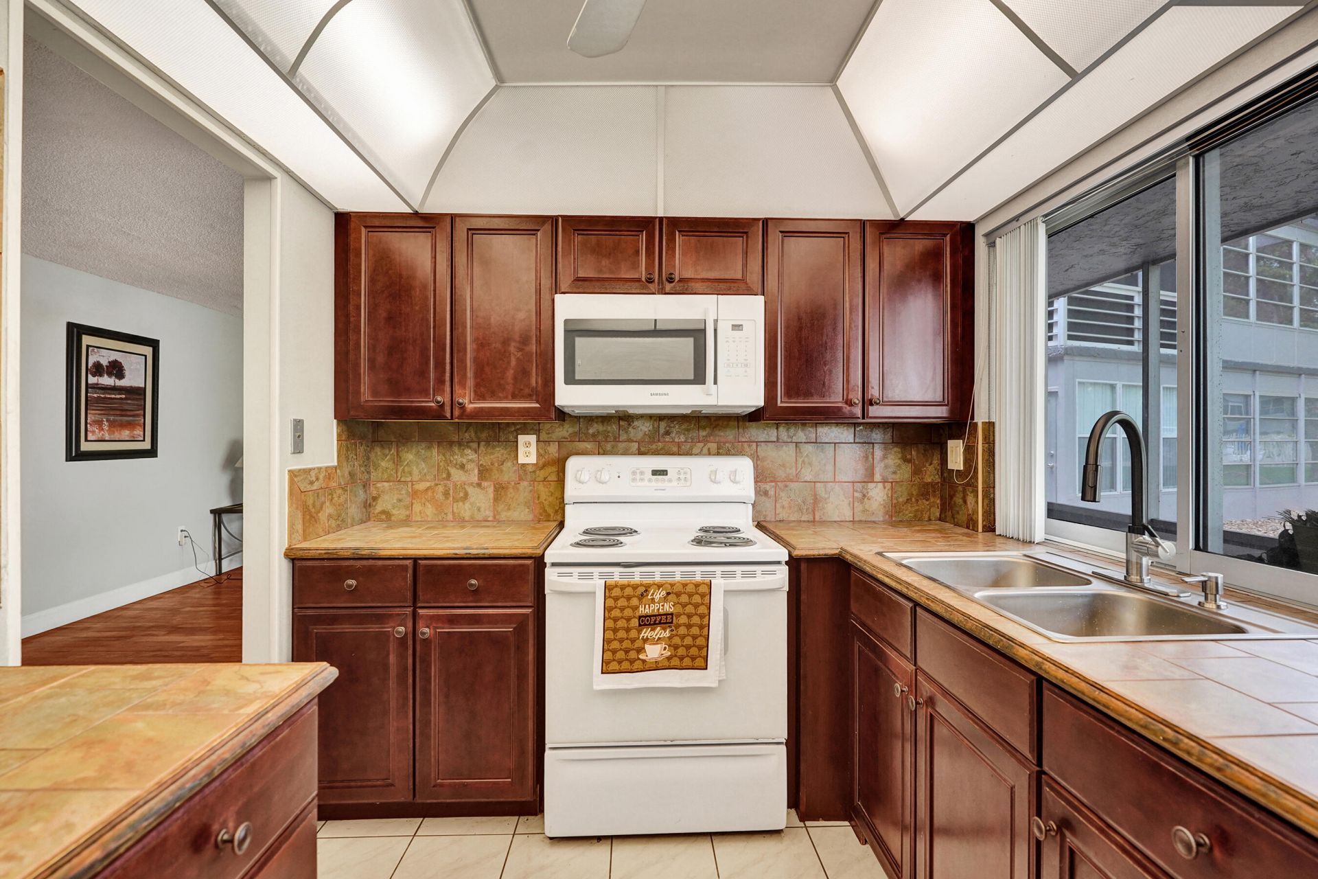9080 Lime Bay Boulevard, Tamarac, FL 33321 Photo