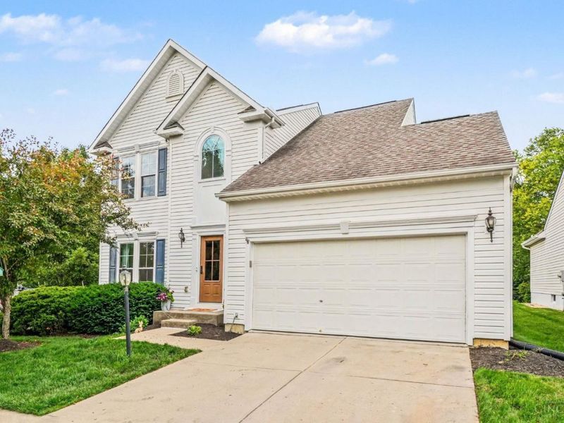 6887 Erie Drive, Maineville, OH 45039 Photo 1