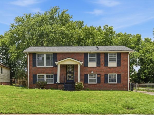 731 Rowan Dr , Nashville, TN 37207