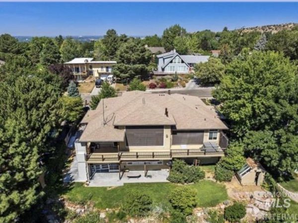 2168 Ridge Point Way, Boise, ID 83712