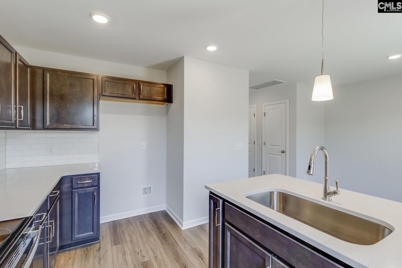 3056 Harborview Drive  Photo 10