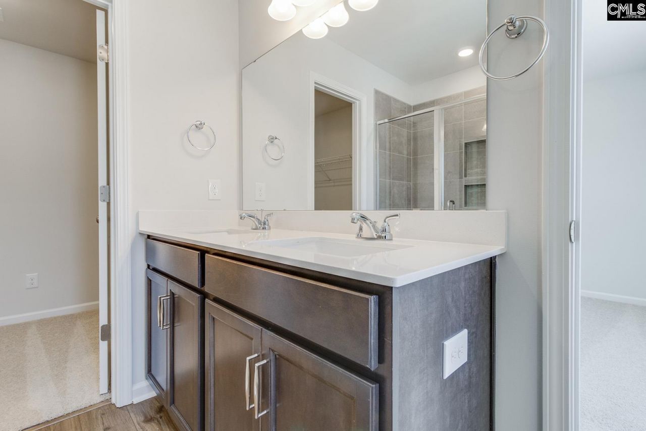 3056 Harborview Drive  Photo 18