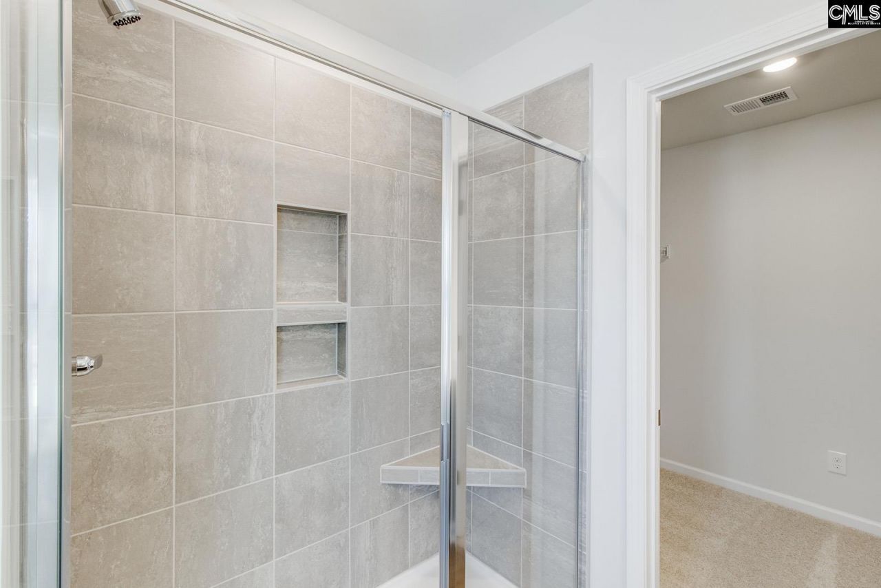 3056 Harborview Drive  Photo 19