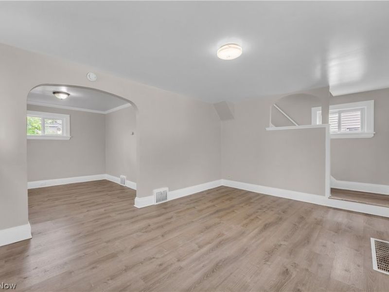 3407 W 91st Street , Cleveland, OH 44102 Photo 9