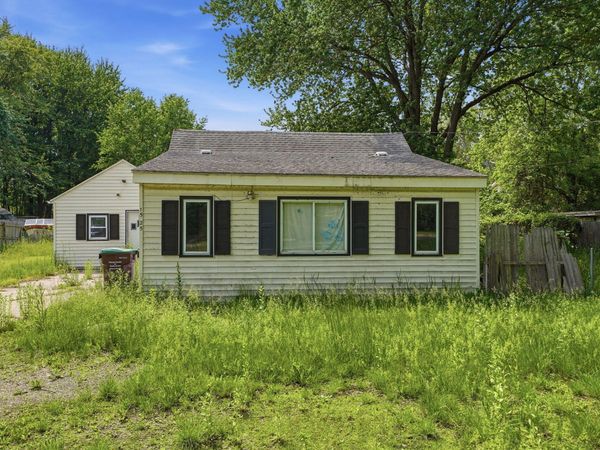 1525 S Dangl Road, Muskegon, MI 49442