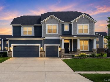 53217 Bay Laurel Lane , South Lyon, MI 48178