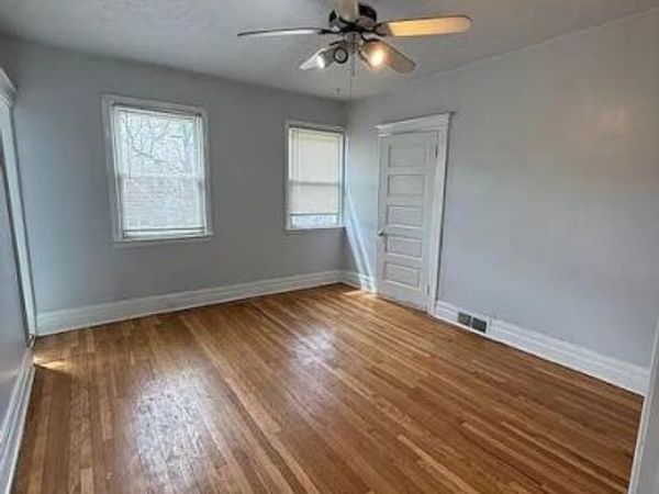 223 E Oakridge Street #1, Ferndale, MI 48220