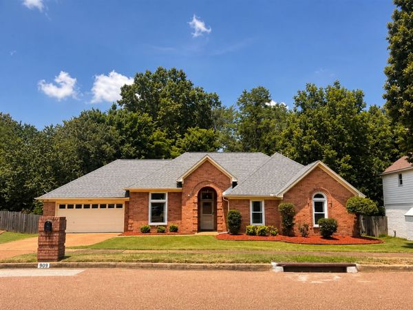 909 JOE DR, Collierville, TN 38017