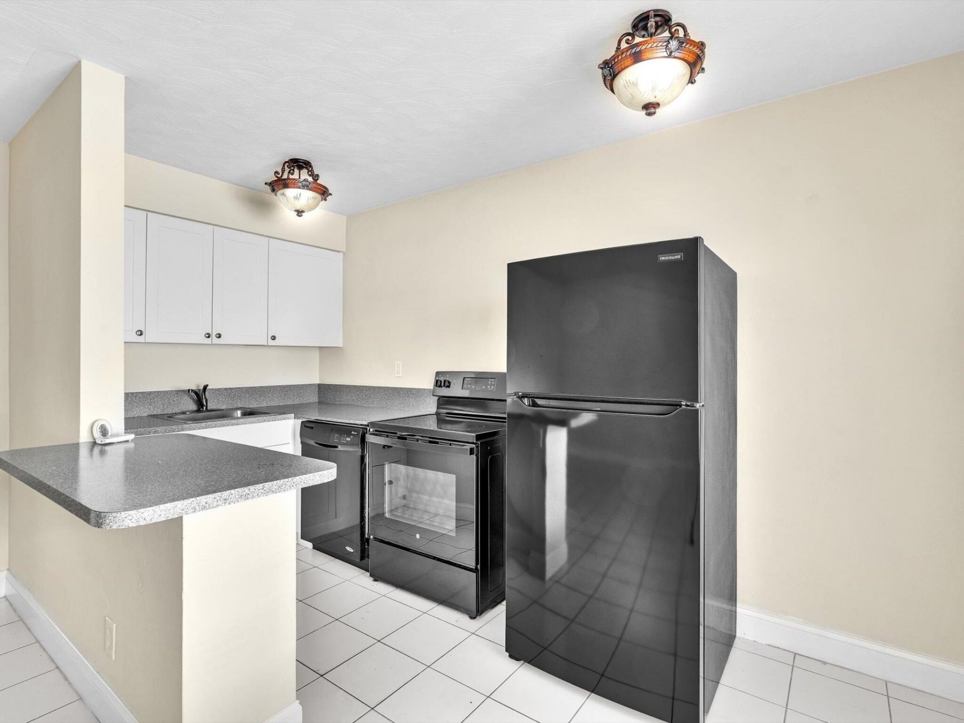 1219 NE 14th Avenue, Unit 1-5, Fort Lauderdale, FL 33304 Photo