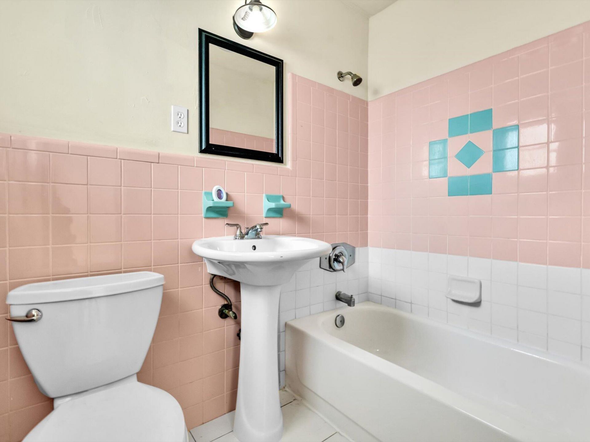 1219 NE 14th Avenue, Unit 1-5, Fort Lauderdale, FL 33304 Photo