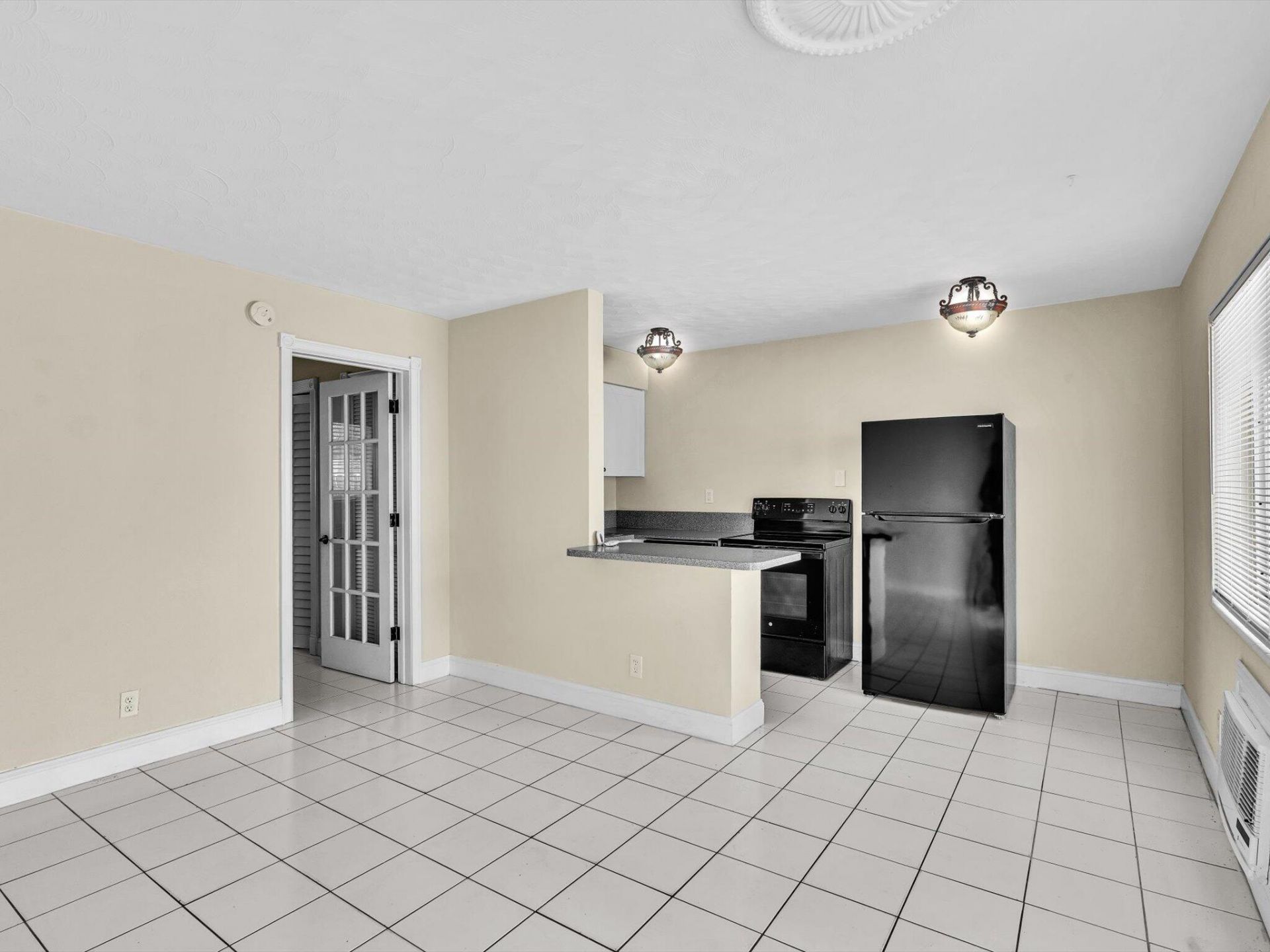 1219 NE 14th Avenue, Unit 1-5, Fort Lauderdale, FL 33304 Photo