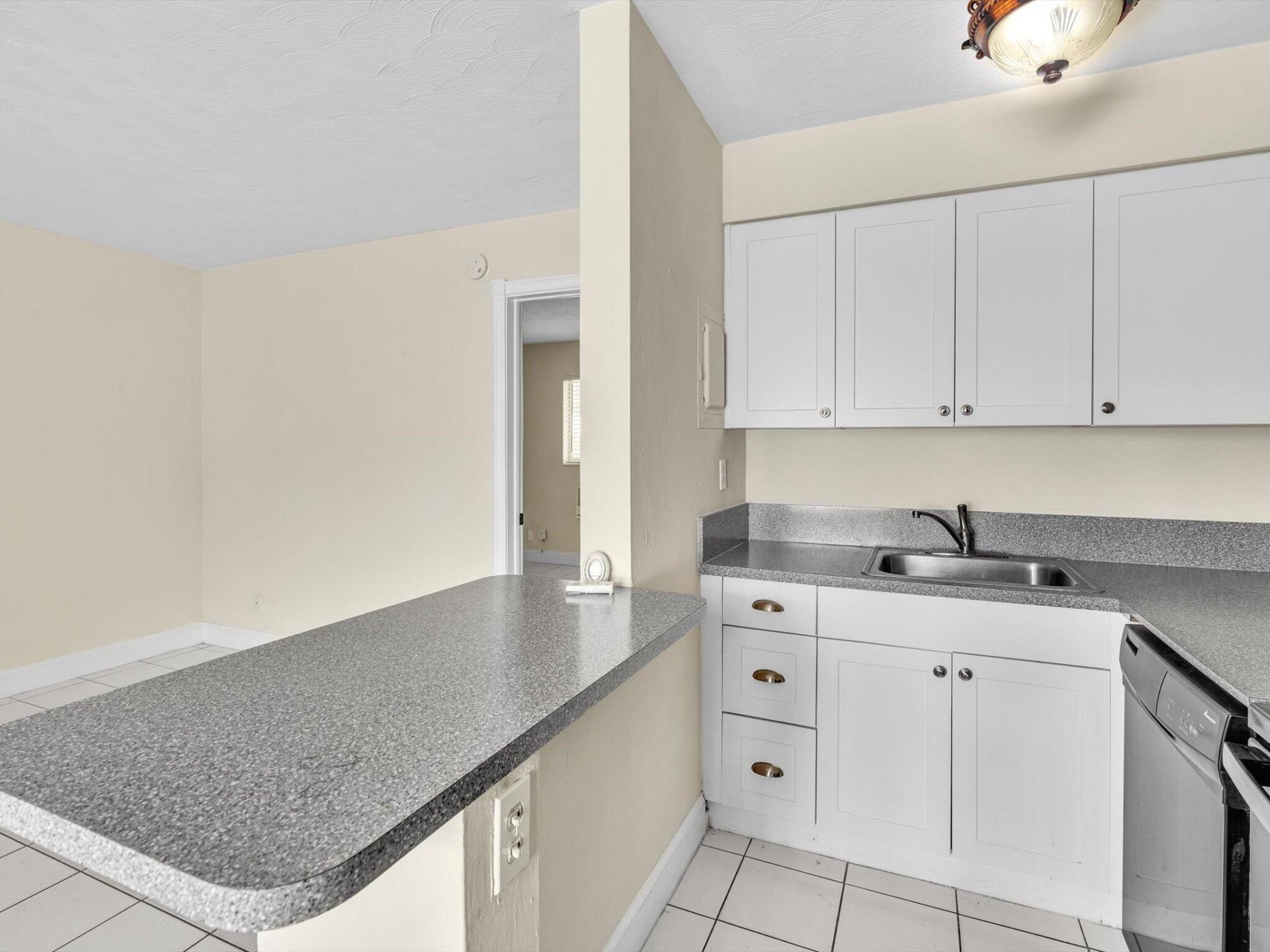 1219 NE 14th Avenue, Unit 1-5, Fort Lauderdale, FL 33304 Photo