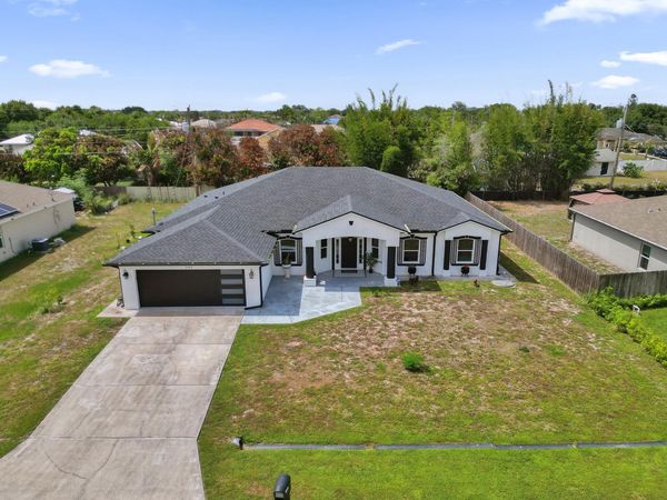 757 SW Jacoby Avenue, Port St. Lucie, FL 34953