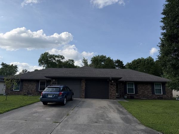2112 Illinois Avenue , Murphysboro, IL 62966