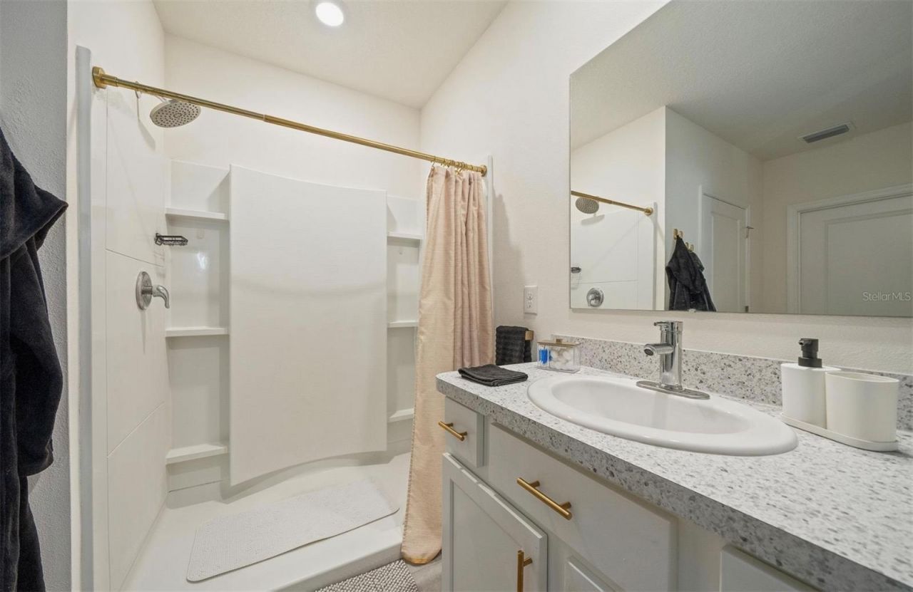 160 Hickory Course Loop , Ocala, FL 34472 Photo