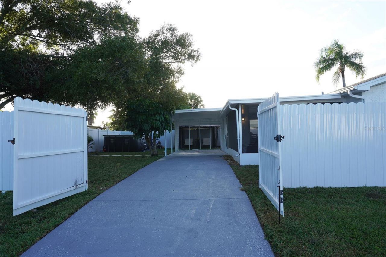 6314 Keller Drive, Port Richey, FL 34668 Photo