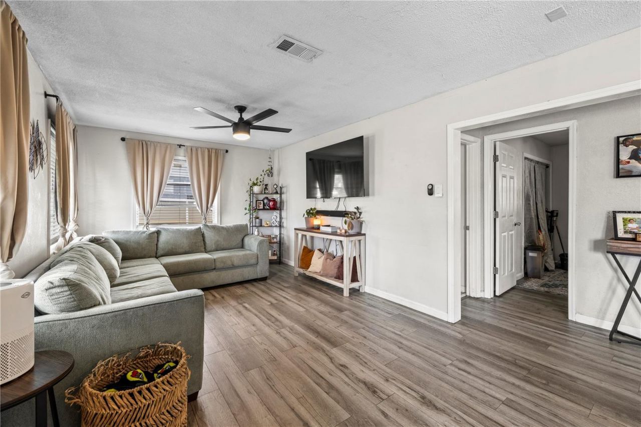 3525 Doreen Drive, Lakeland, FL 33810 Photo