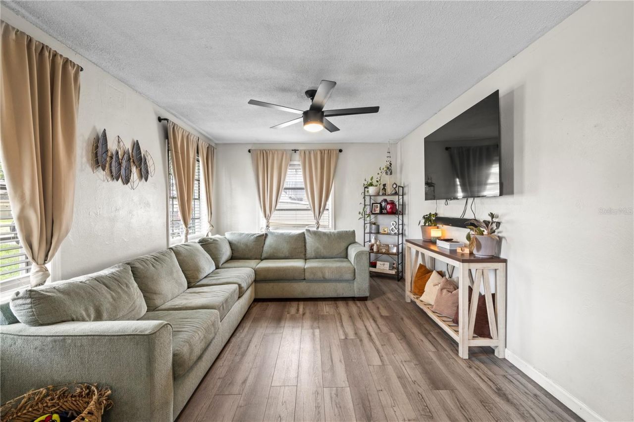 3525 Doreen Drive, Lakeland, FL 33810 Photo