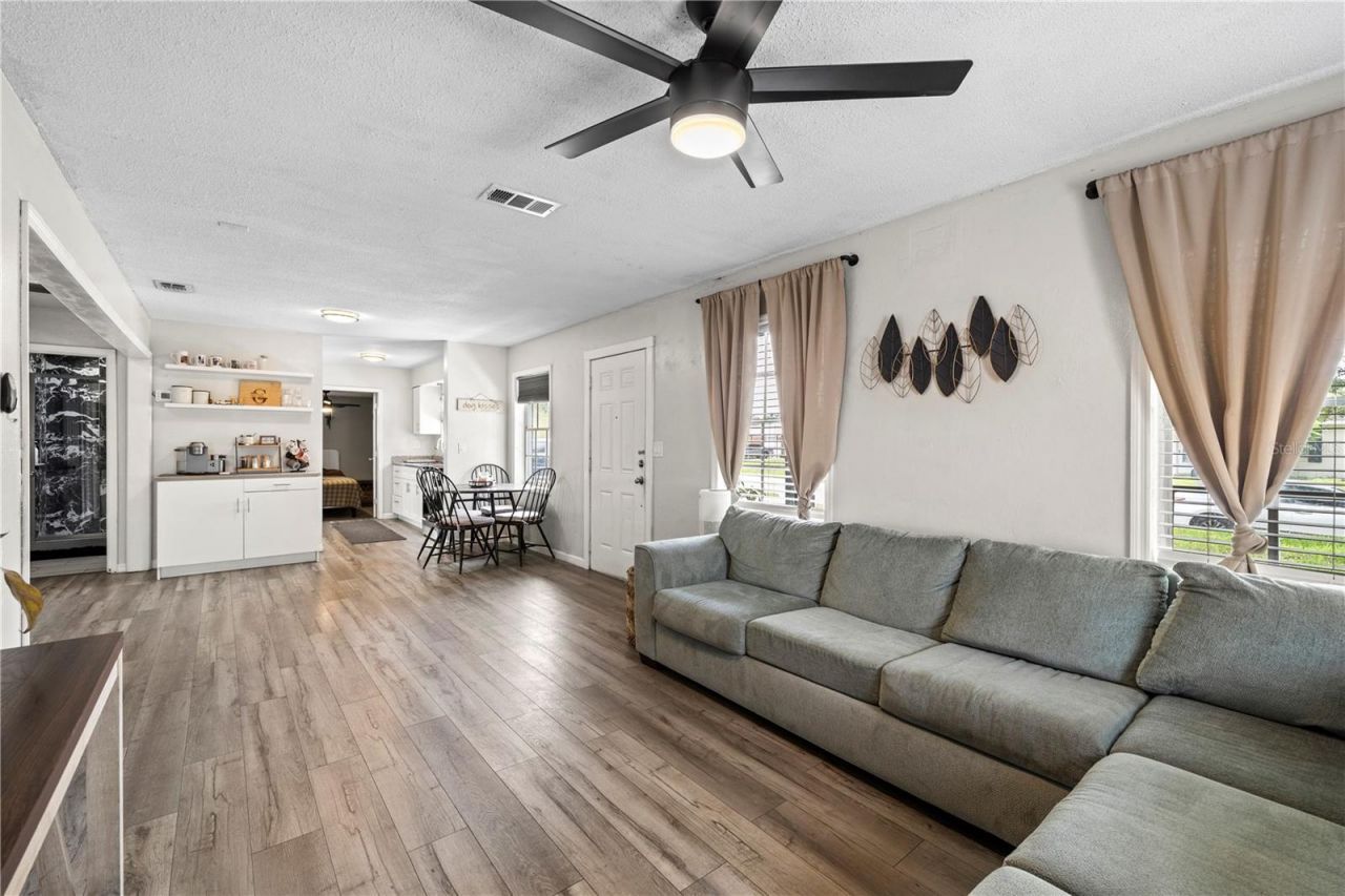 3525 Doreen Drive, Lakeland, FL 33810 Photo