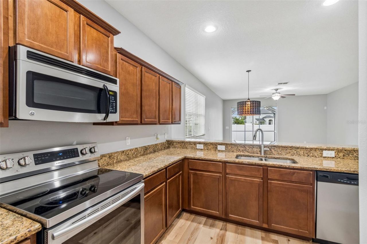 9421 Trumpet Vine Loop, Trinity, FL 34655 Photo