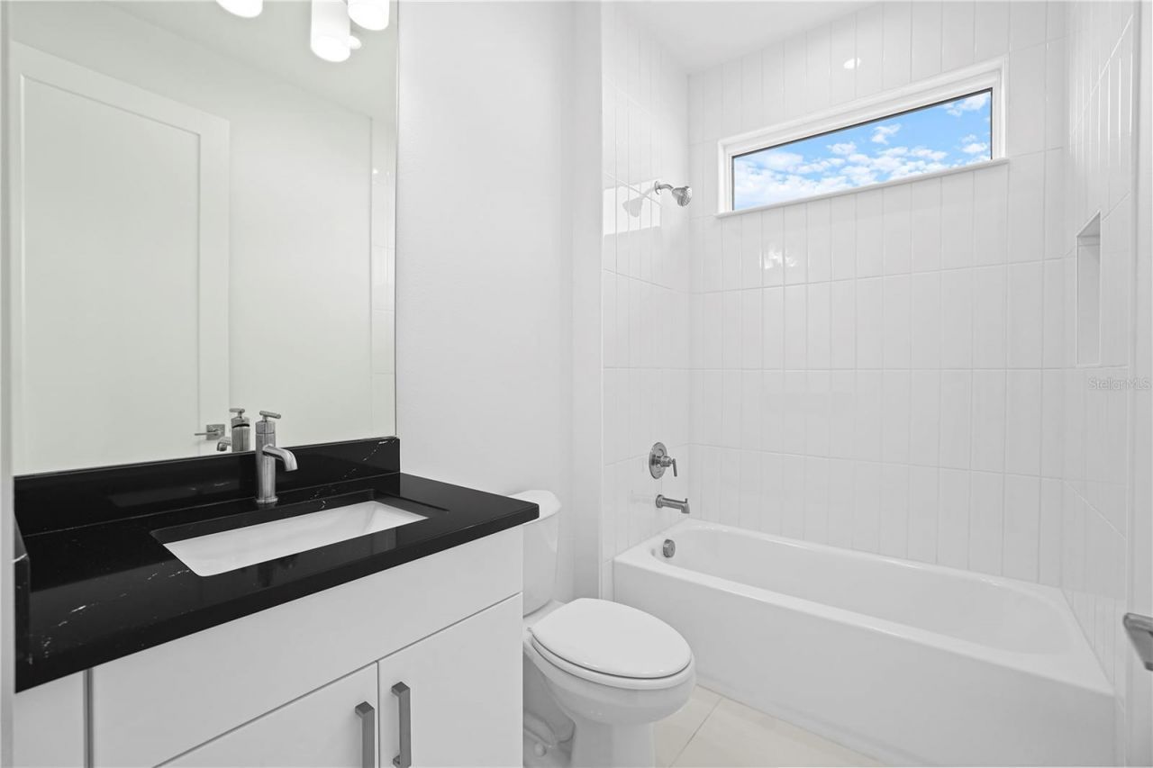 442 Turin Way , Lady Lake, FL 32159 Photo
