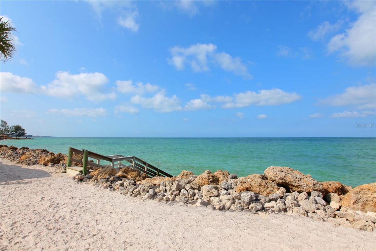 7219 Pine Needle Road, Sarasota, FL 34242 Photo