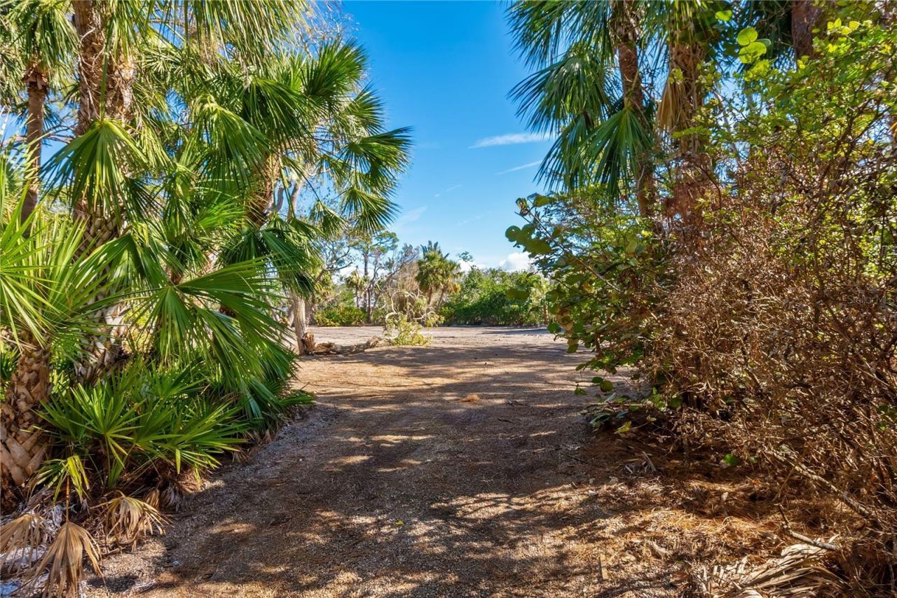 7219 Pine Needle Road, Sarasota, FL 34242 Photo