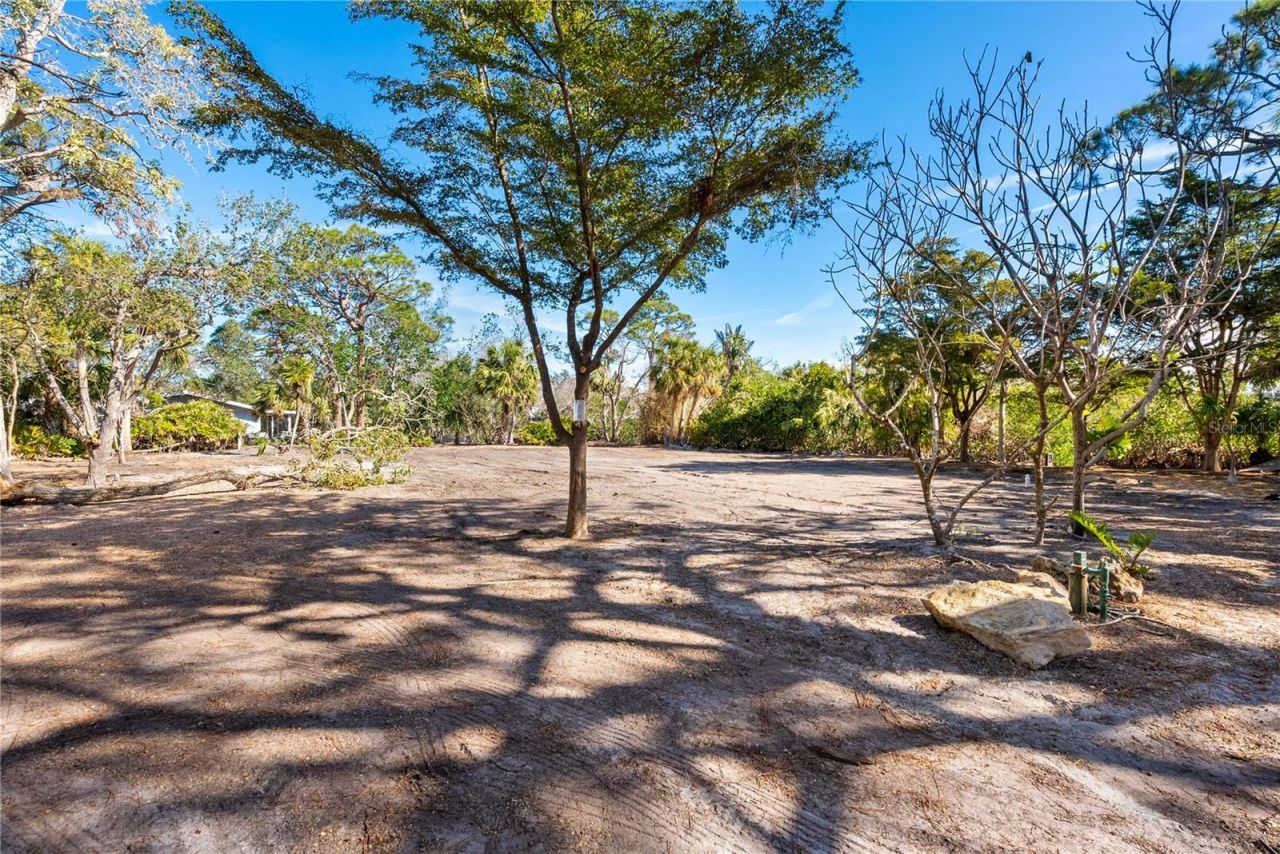 7219 Pine Needle Road, Sarasota, FL 34242 Photo