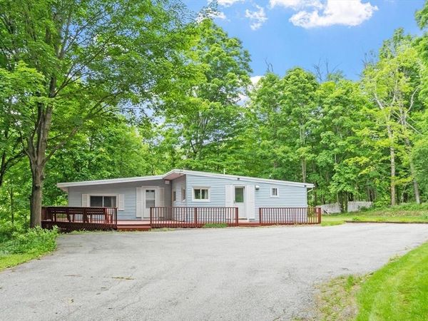 55 Main Street, West Newbury, MA 01985