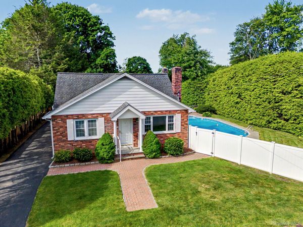 13 Dellworth Drive , Yorktown Heights, NY 10598
