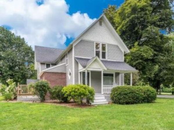 1925 Nichols Road, Kalamazoo, MI 49006