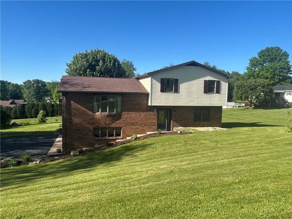111 Longanecker Rd , Connellsville, PA 15425