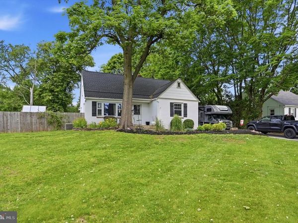 35 BURNSIDE AVENUE, WEST NORRITON, PA 19403