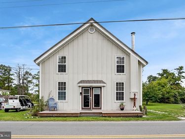 5277 MAIN STREET , CHINCOTEAGUE ISLAND, VA 23336