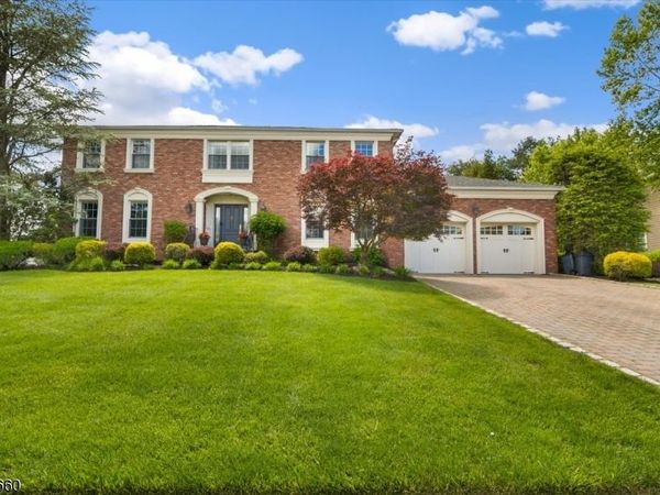 12 Longell Dr, Wayne, NJ 07470
