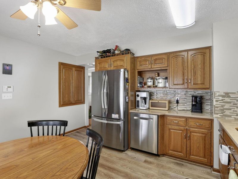 2587 Dartmoor Road , Grove City, OH 43123 Photo 11