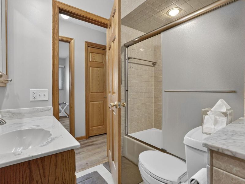 2587 Dartmoor Road , Grove City, OH 43123 Photo 17