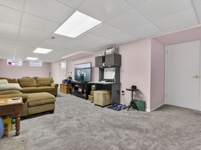 2587 Dartmoor Road , Grove City, OH 43123 Photo 26