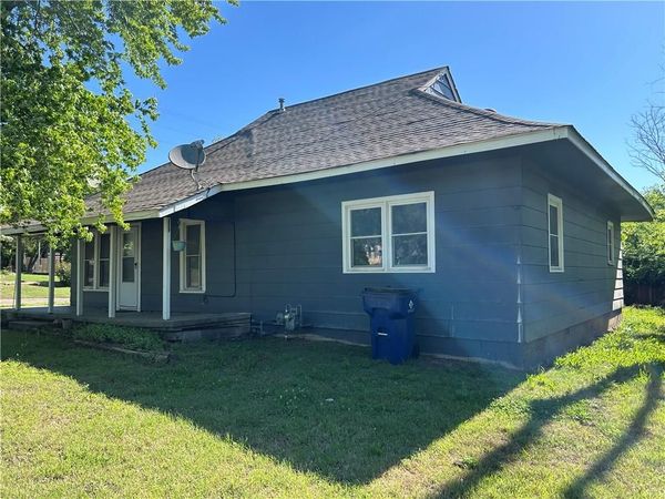 514 Dwarf Street, Sedan, KS 67361