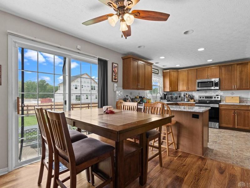 1834 Highlander Drive, Xenia, OH 45385 Photo 17