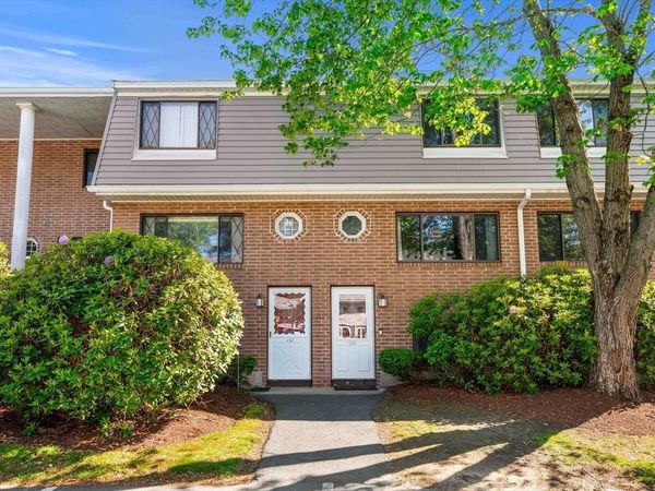 149 Farrwood Drive, Unit 149, Haverhill, MA 01835