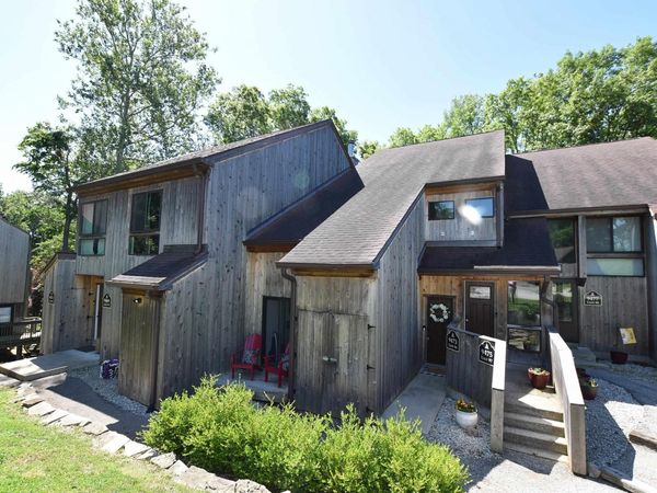 9473 S Pointe Lasalles Drive, Unit 96, Bloomington, IN 47401