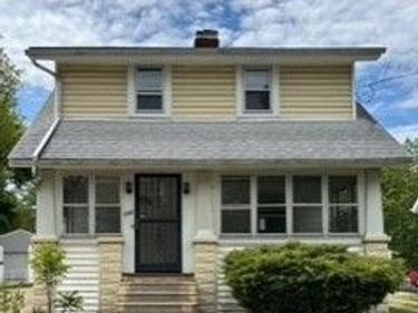 732 Tallmadge Road, Cuyahoga Falls, OH 44221