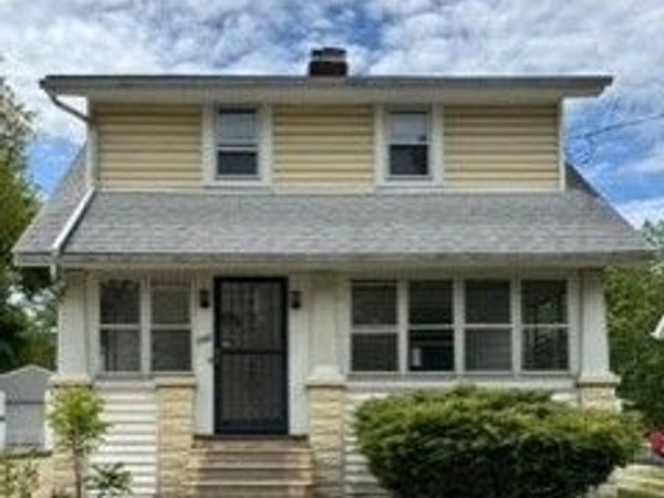 732 Tallmadge Road , Cuyahoga Falls, OH 44221