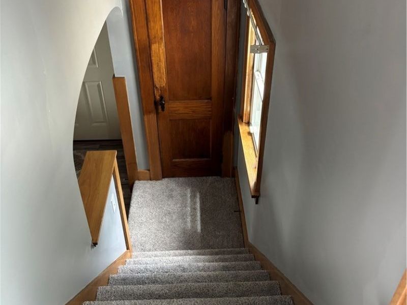 732 Tallmadge Road , Cuyahoga Falls, OH 44221 Photo 12