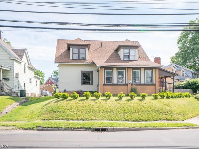 1302 Fulton Road NW, Canton, OH 44703 Photo 1