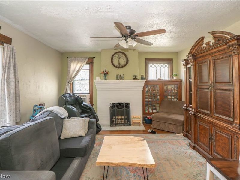 1302 Fulton Road NW, Canton, OH 44703 Photo 4