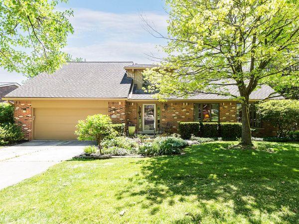 2365 Delaware Drive, Ann Arbor, MI 48103