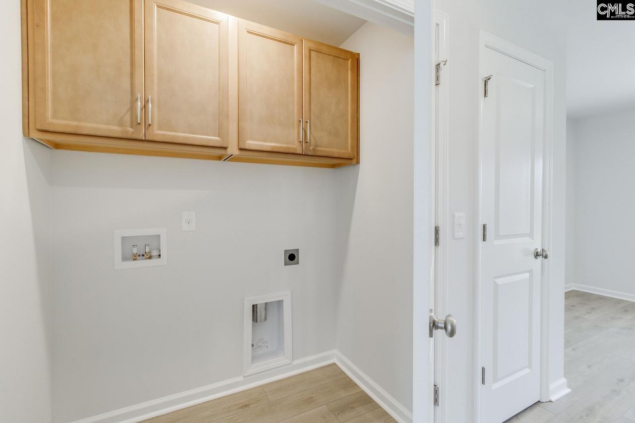 3058 Harborview Drive  Photo 14